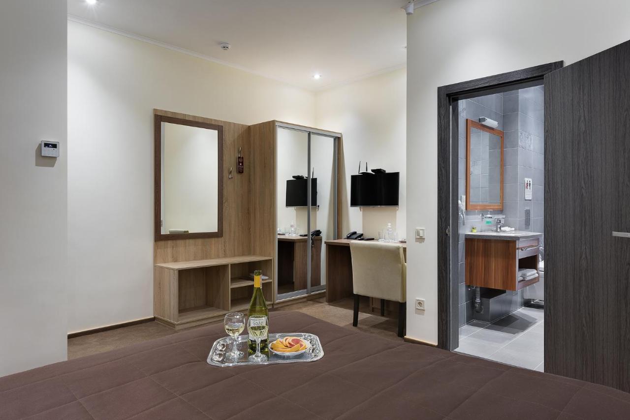 Twin Apart Hotel Kiew Exterior foto