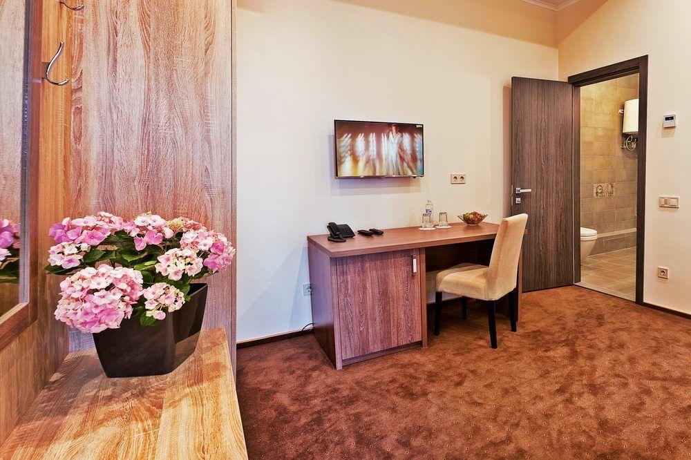 Twin Apart Hotel Kiew Exterior foto