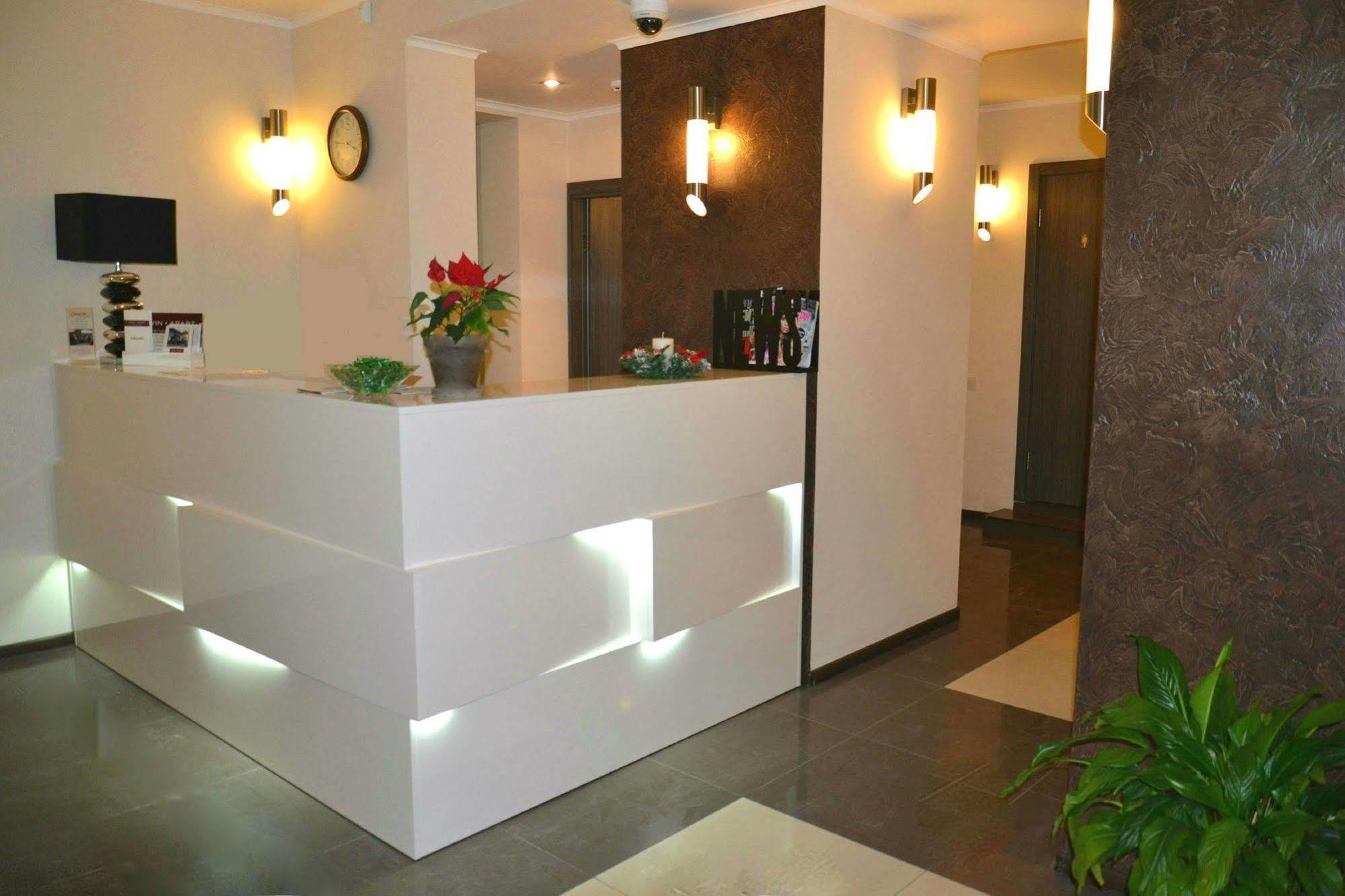 Twin Apart Hotel Kiew Exterior foto